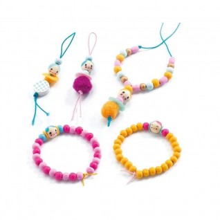Perles Enfant, 1000pcs Bracelet Bricolage Perles Set Colliers Perle Enfants  pour Alphabet Poney, Kit de Fabrication de Bijoux Art Crafts Jouets Perle  Enfant Classiques et Bijoux 