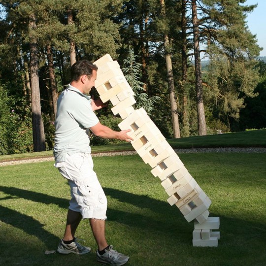 Jenga géant 2m Hardwood - UberGames Uber Games - 3