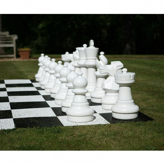 Echecs géant - Pièces 60 cm - Ubergames Uber Games - 7