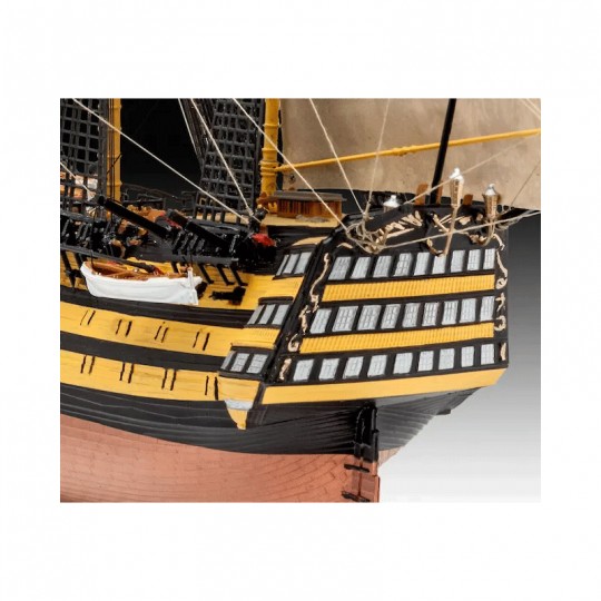 HMS Victory Maquette Battle of Trafalgar échelle 1:225 - Revell Revell - 2