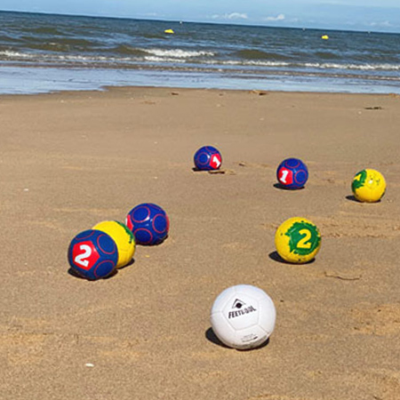 Feetbool – Jeu de pétanque au pied – Cadetel