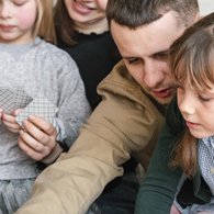 JEUX COLLABORATIFS POUR JOUER EN FAMILLE