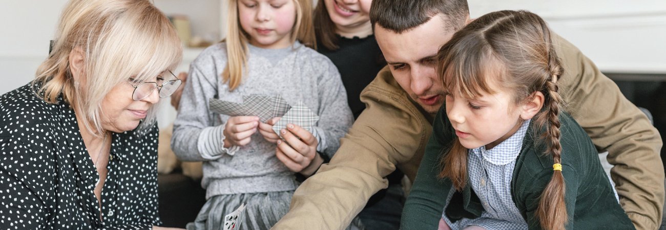 Les jeux collaboratifs en famille