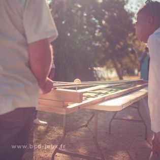 Animation de mariage avec des jeux en bois géants